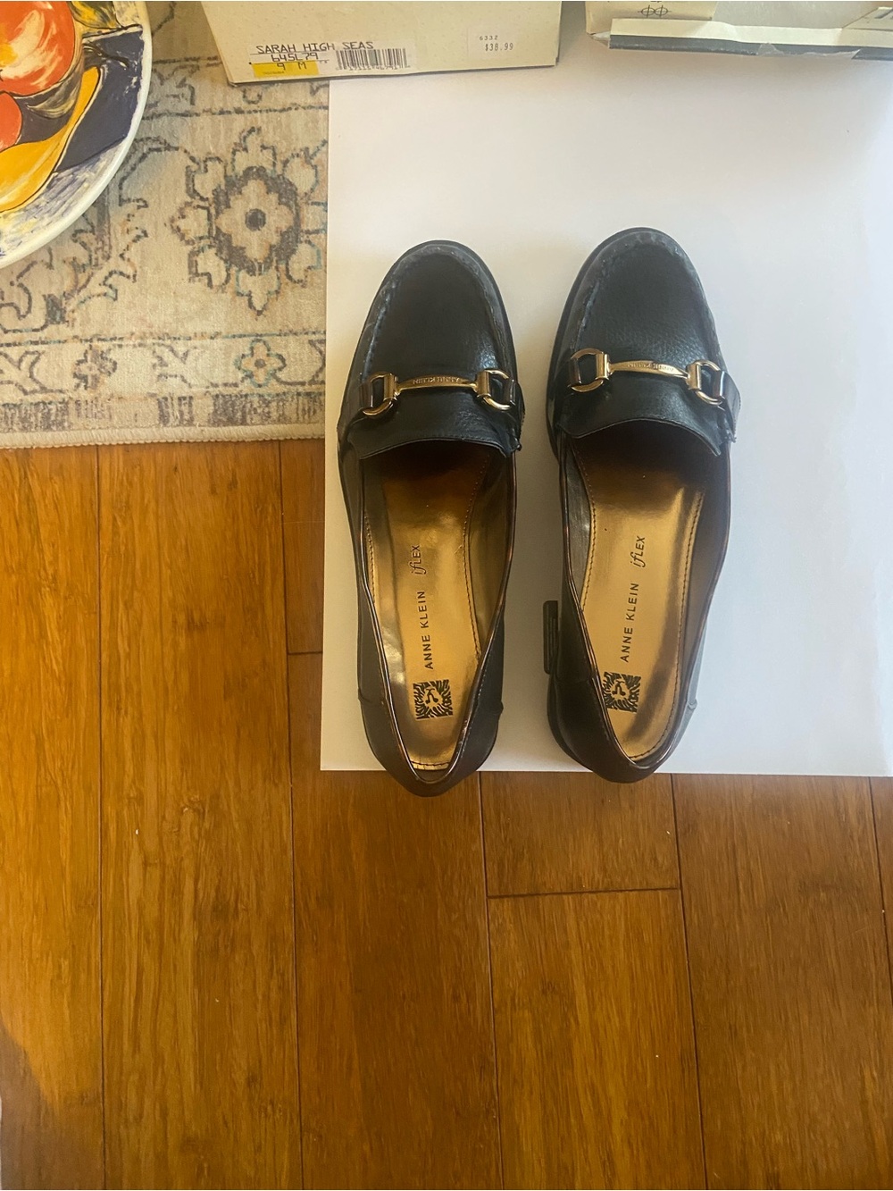 Women’s Size 8.5 M Anne Klein iflex Black Leather Loafers with Gold Bit Detail